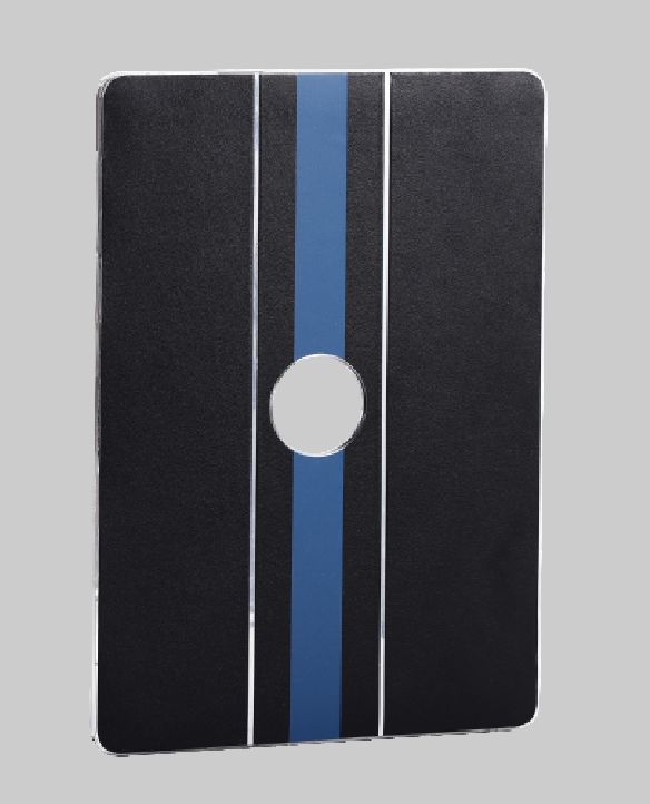 Hardshell Case Combines Leather For MacBook