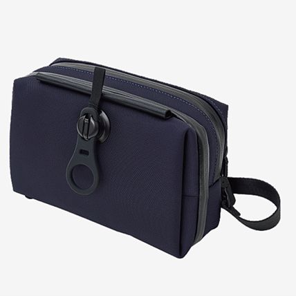 Pouch with Multiple interchangeable Clip