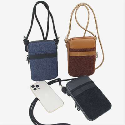 Crossbody leather phone case